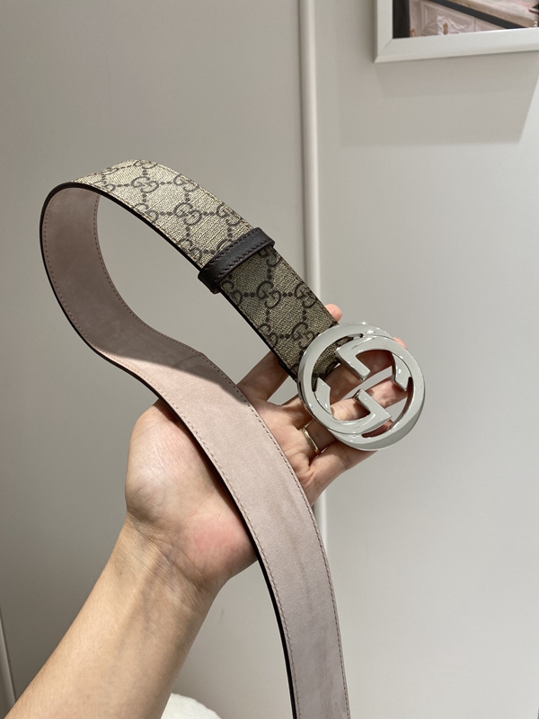 スーパーコピーグッチベルト角部分ディテール